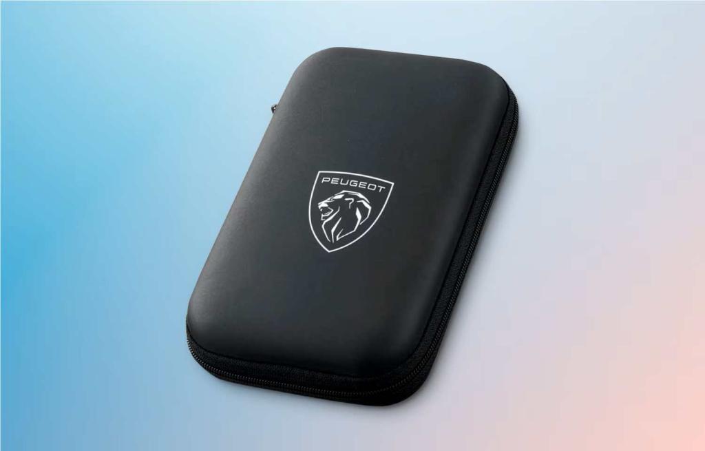 NEW PEUGEOT E-3008デビューフェア✨